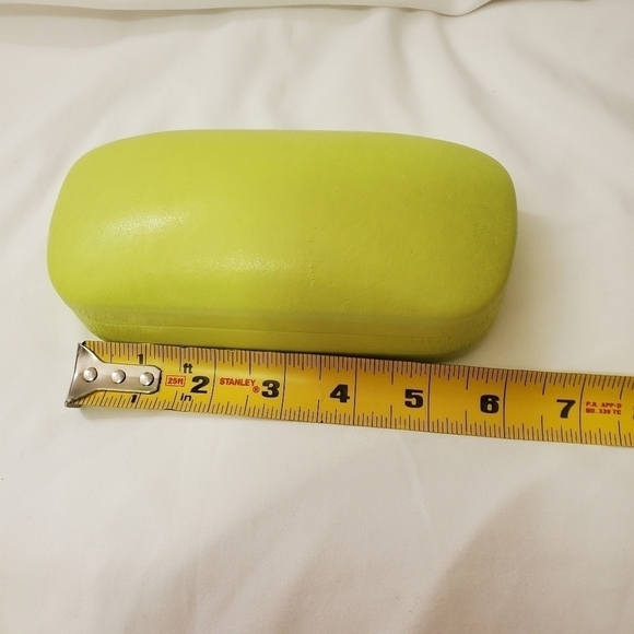 Sunglasses hard protective case container - Picture 5 of 6